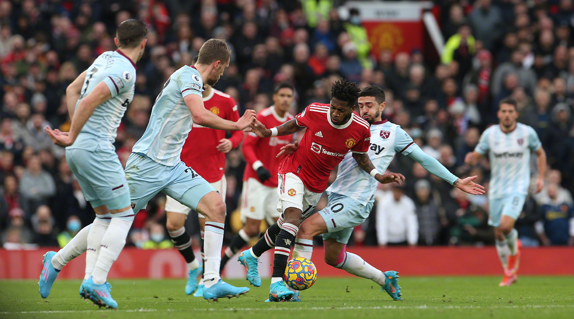 尤其是青少 尤其是青少